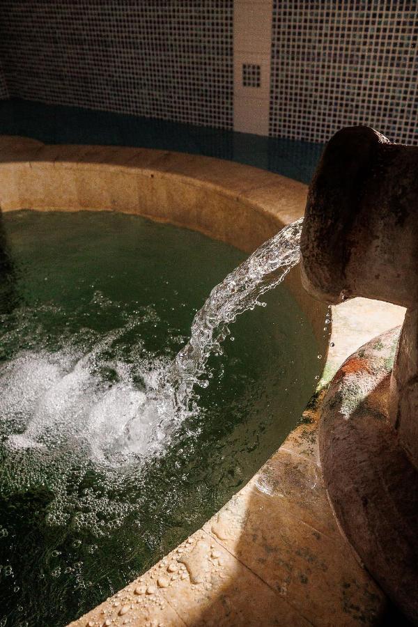 Hotel Hamam Ángistron Eksteriør billede